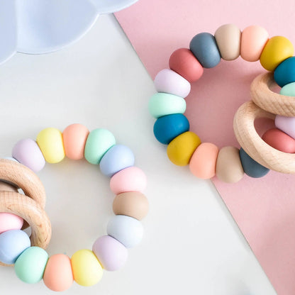 Natural teething toy with silicone and wood