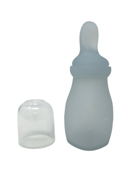 Mess-free silicone baby food dispenser with an easy-to-clean, dishwasher-safe design.