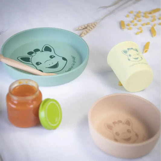 Silicone dinner set for a child