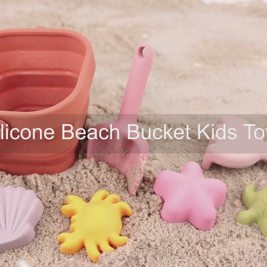 Collapsible kids bucket and spade video